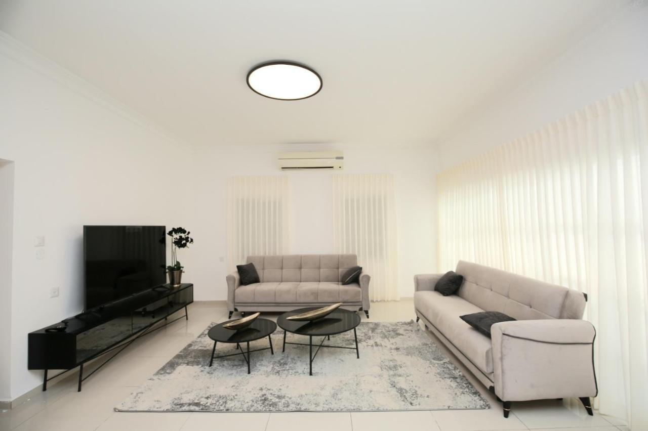 City Center Luxury Apartment In Netanya Dış mekan fotoğraf
